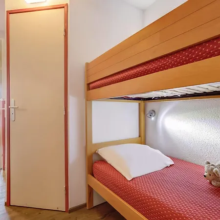 Les Melezes Apartment *